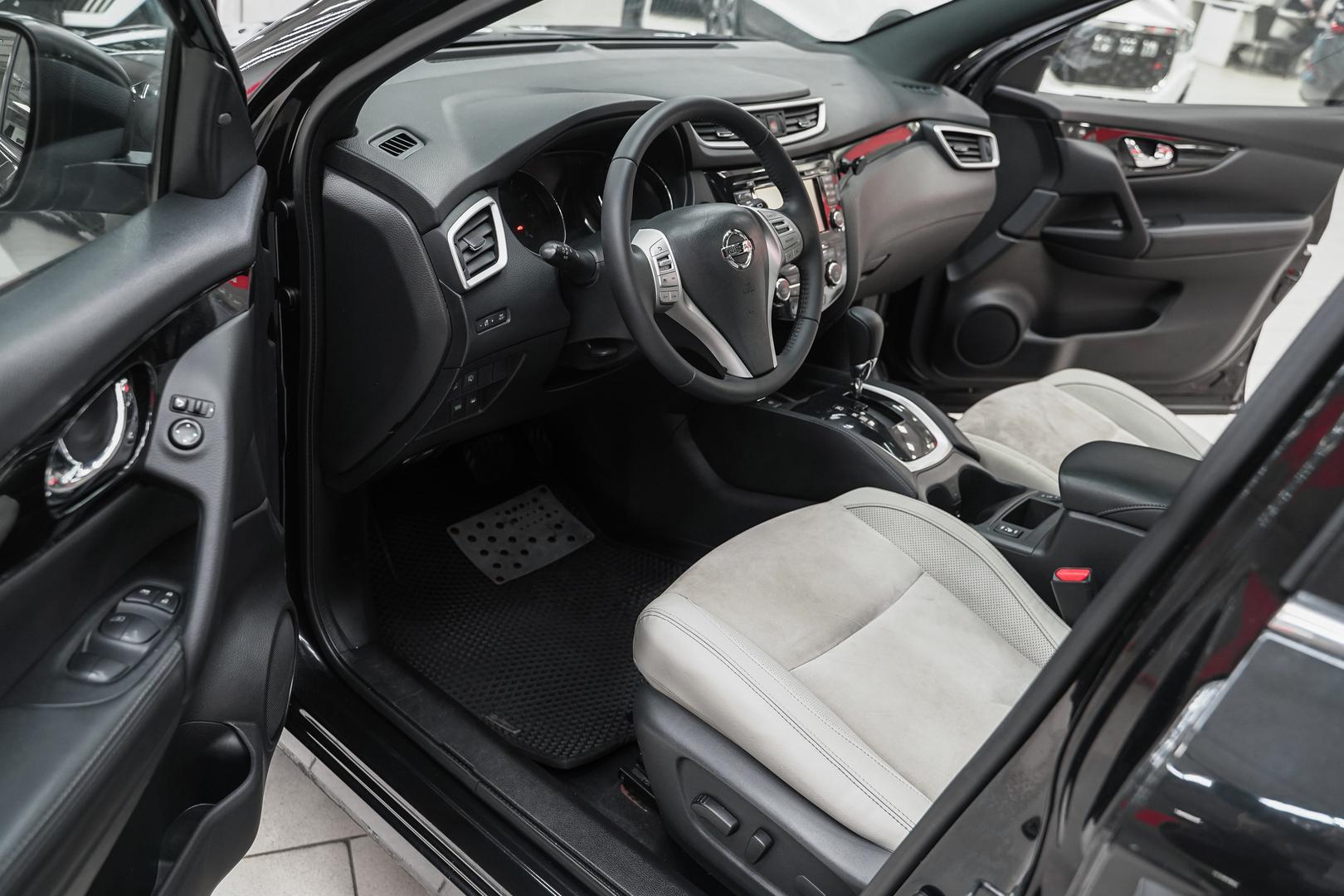 Nissan Qashqai 2016, черный, ДЦ Орехово