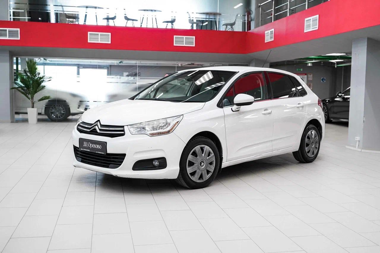 Citroen C4 2012, белый, ДЦ Орехово