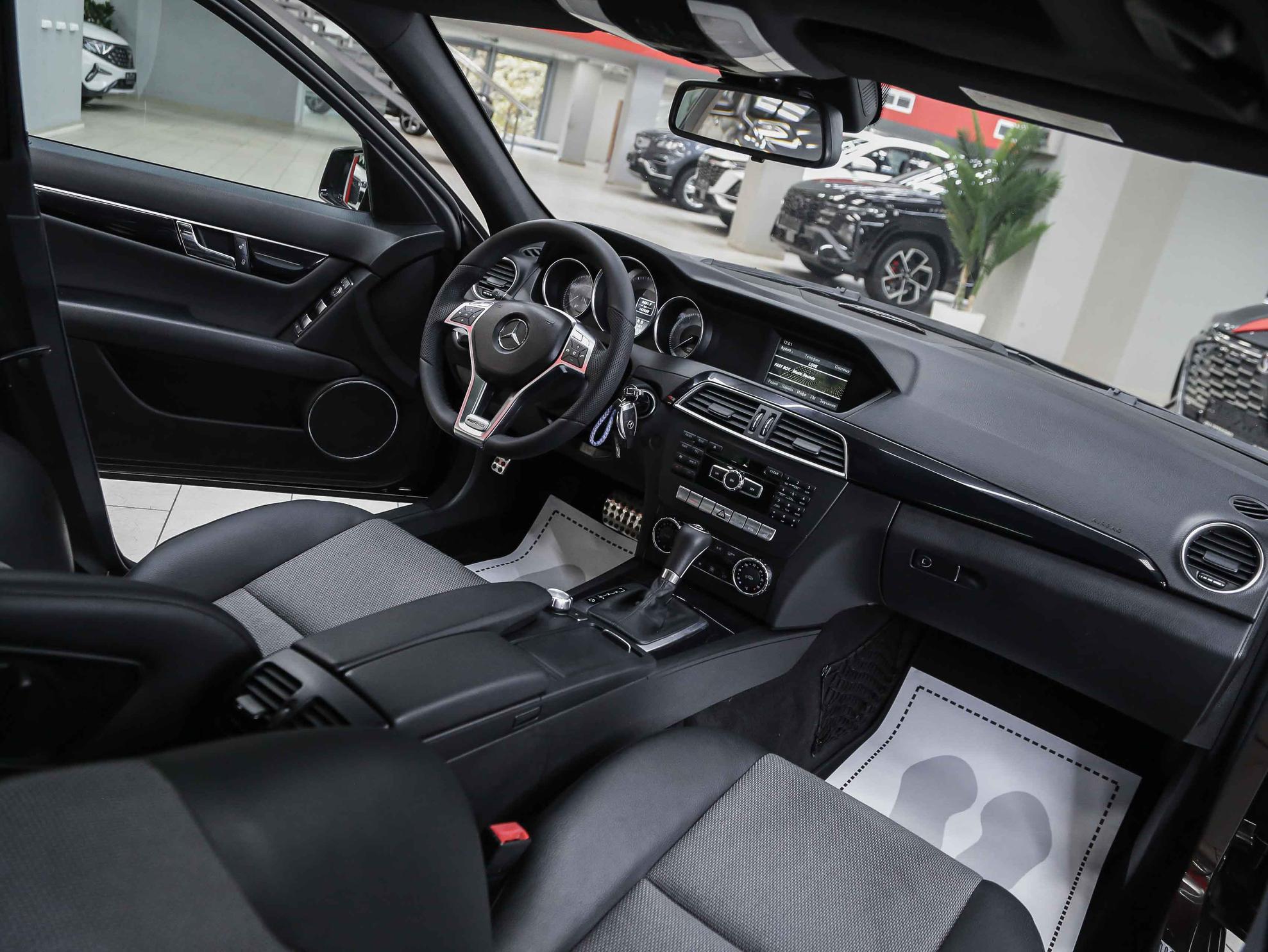 Mercedes-Benz C-Класс 2012, коричневый, ДЦ Орехово
