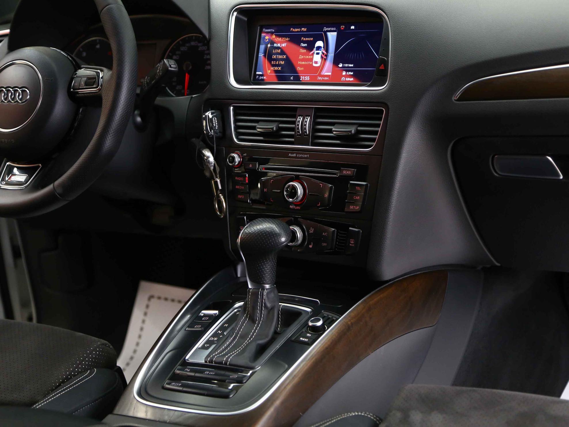 Audi Q5 2014, белый, ДЦ Орехово