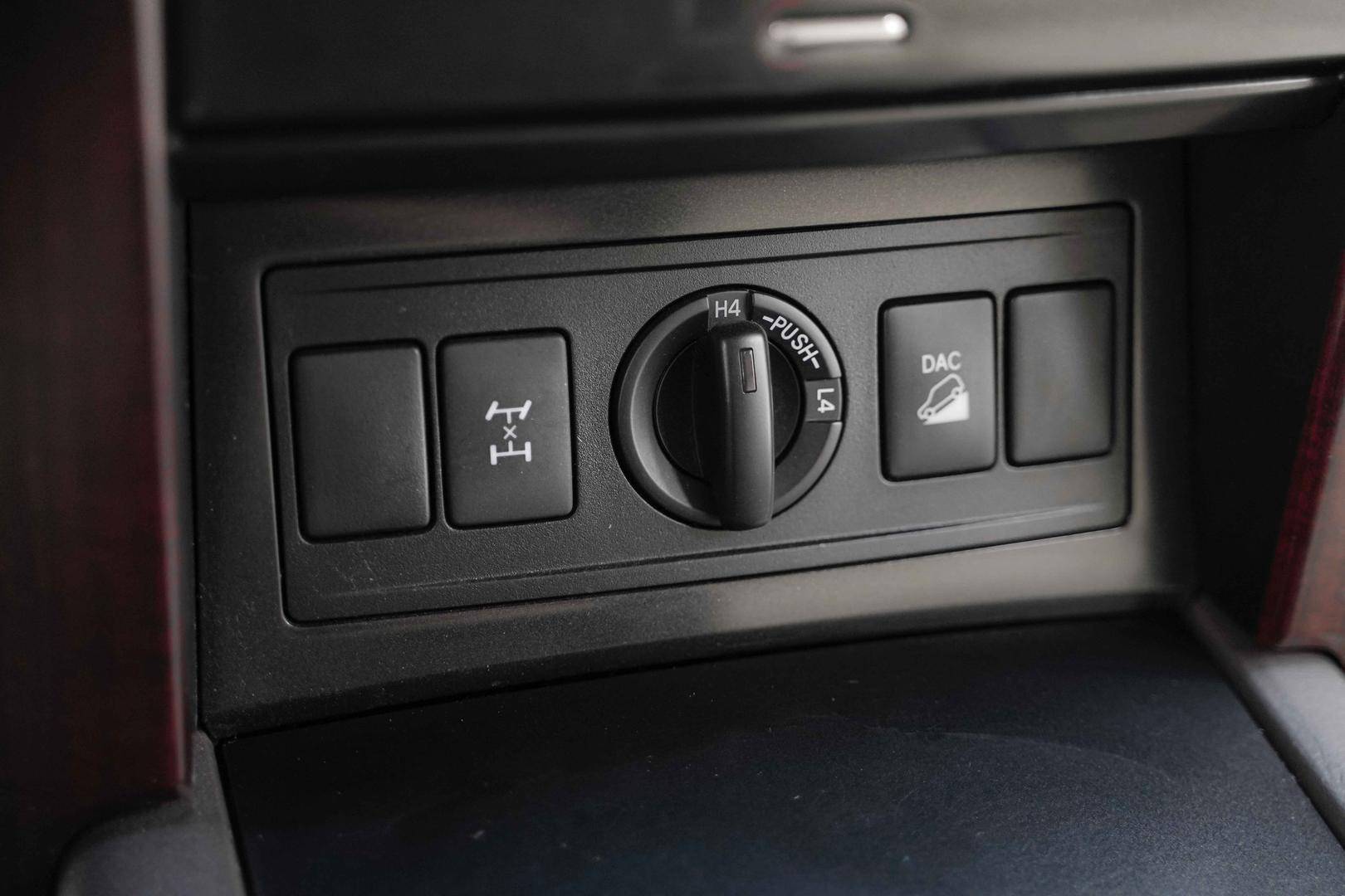 Toyota Land Cruiser Prado 2016, черный, ДЦ Орехово