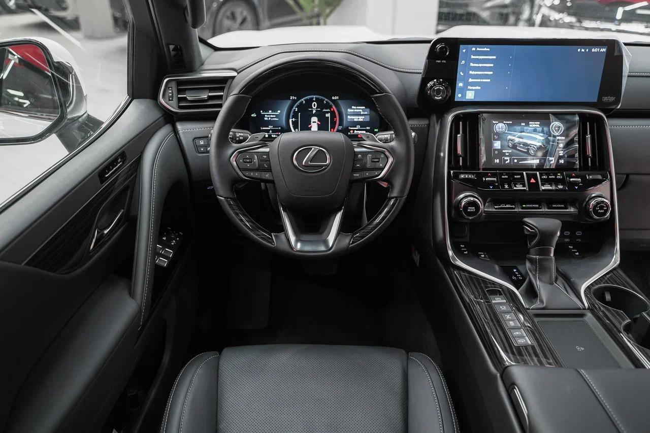 Lexus LX 2025, белый, ДЦ Орехово