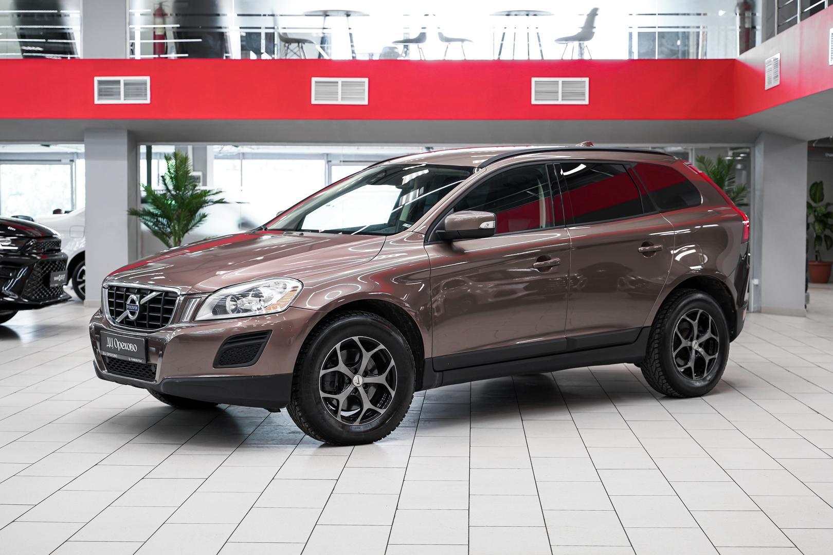 Volvo XC60 2011, коричневый, ДЦ Орехово