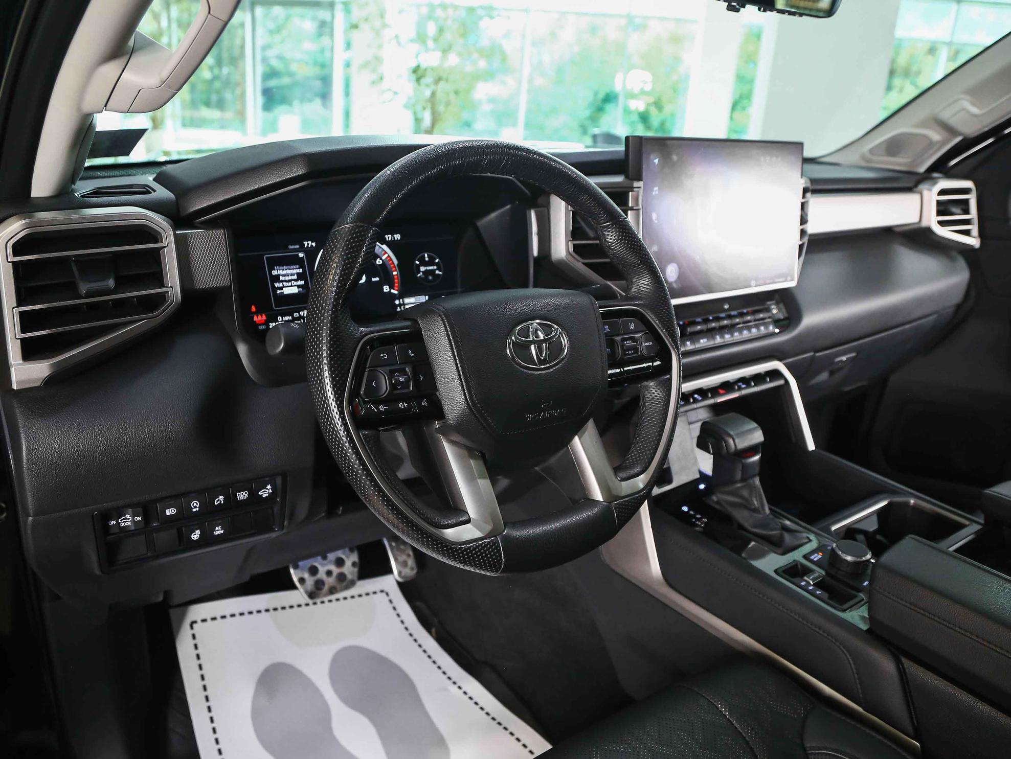 Toyota Tundra 2023, черный, ДЦ Орехово