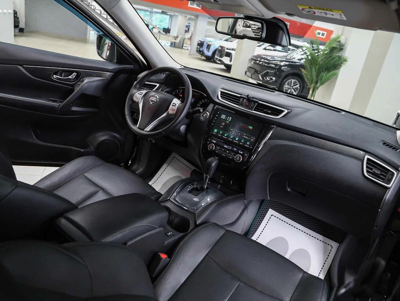 Nissan X-Trail 2015, зеленый, ДЦ Орехово