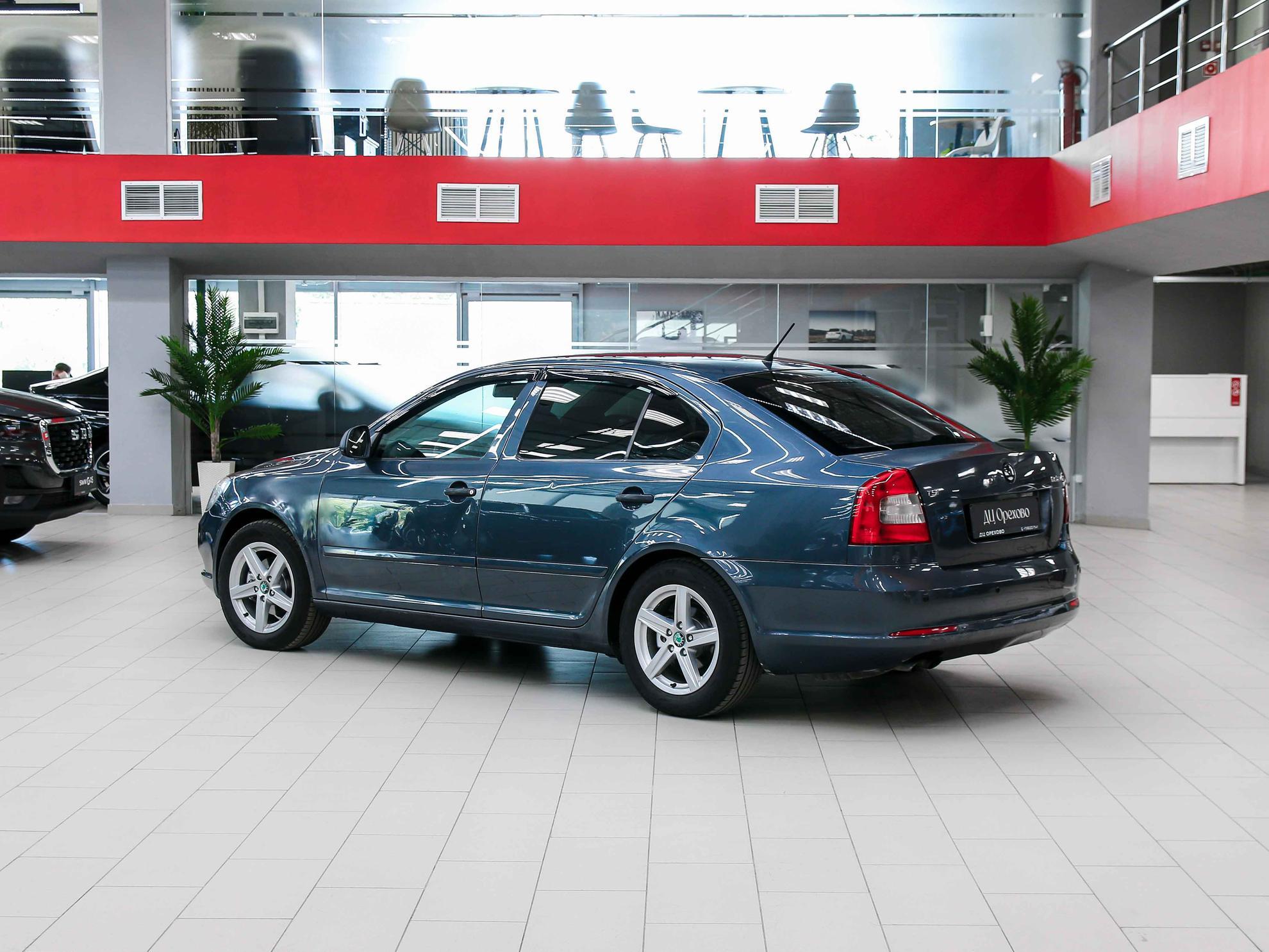 Skoda Octavia 2009, серый, ДЦ Орехово