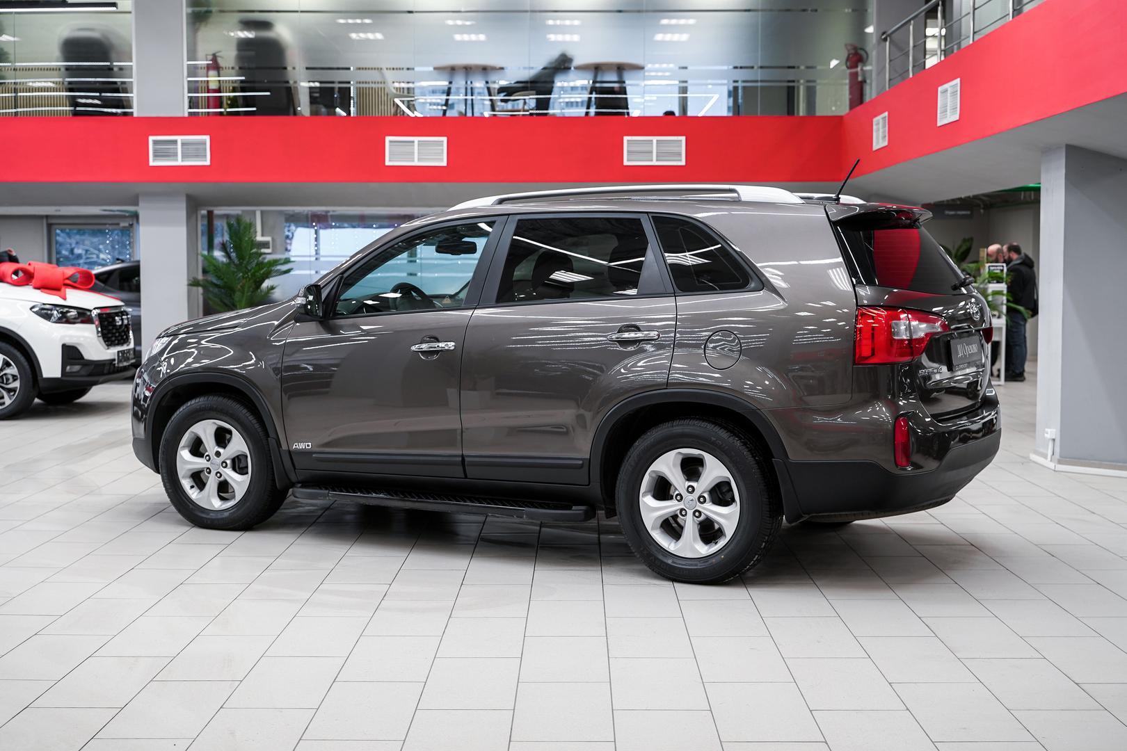 Kia Sorento 2014, бежевый, ДЦ Орехово