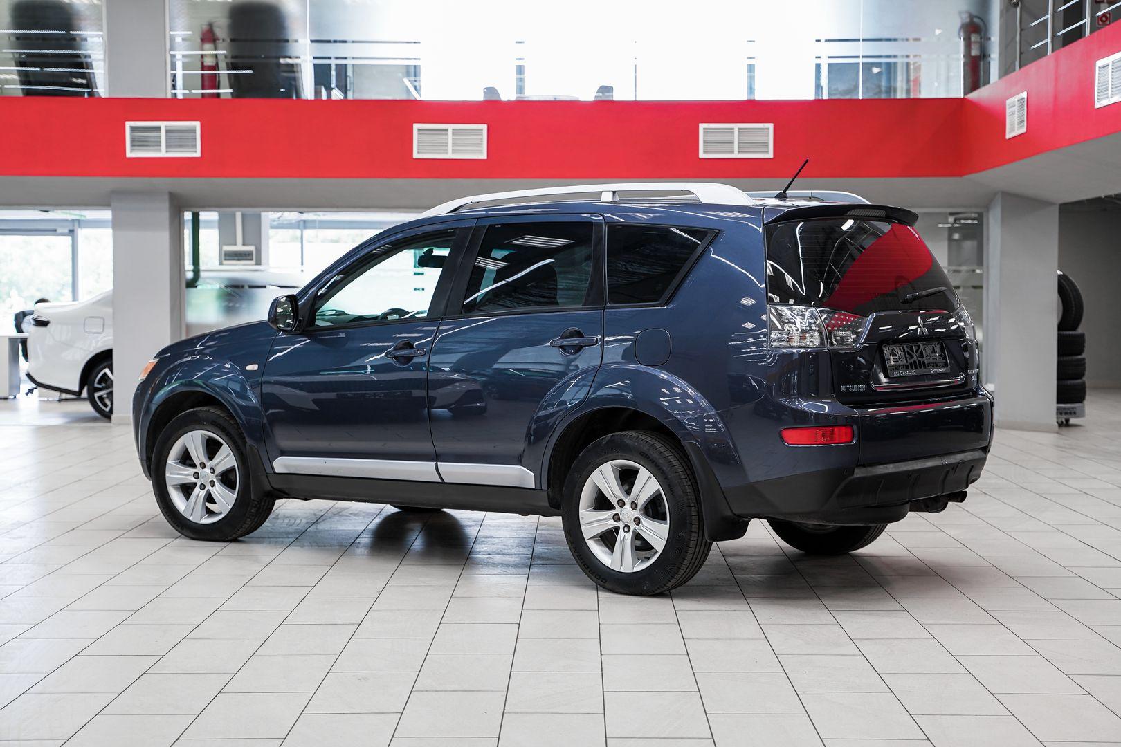 Mitsubishi Outlander 2008, синий, ДЦ Орехово