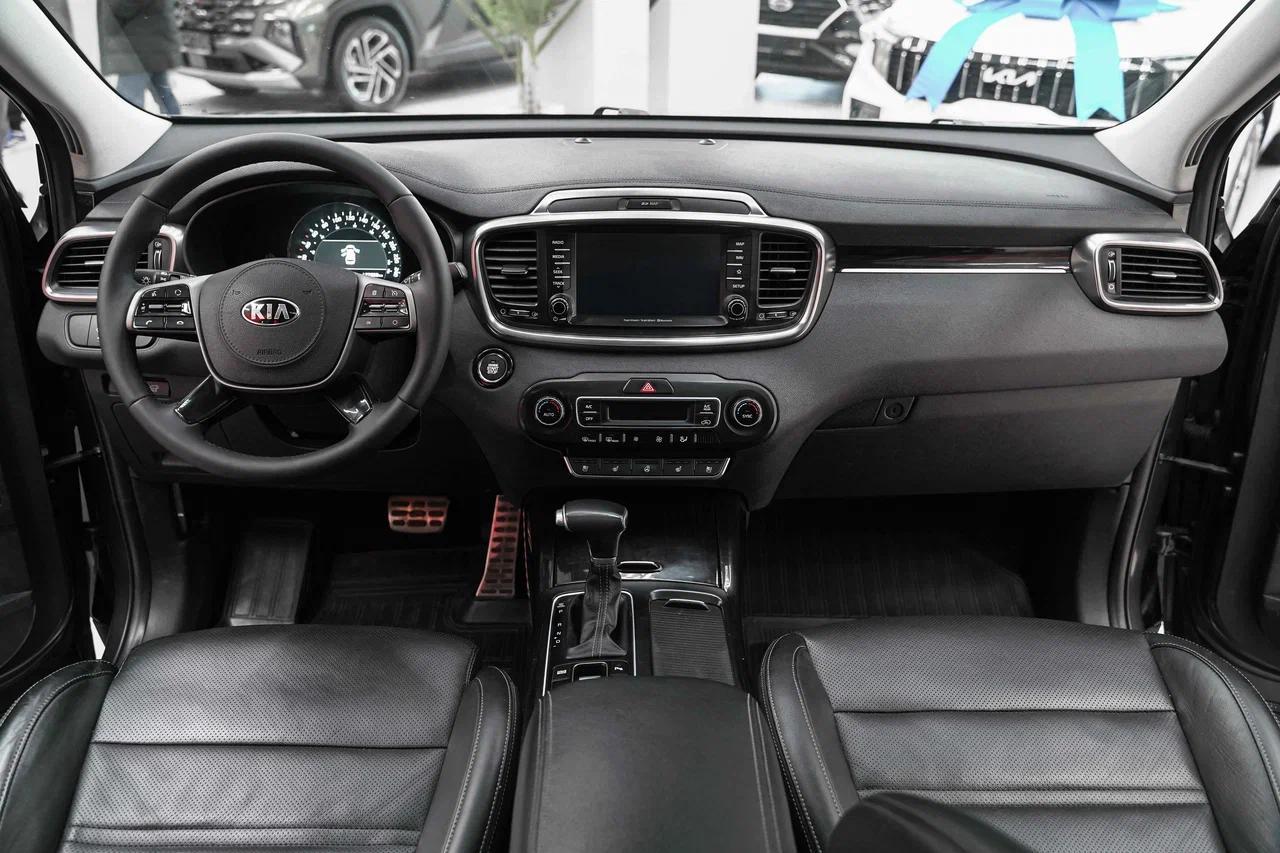 Kia Sorento 2018, серый, ДЦ Орехово
