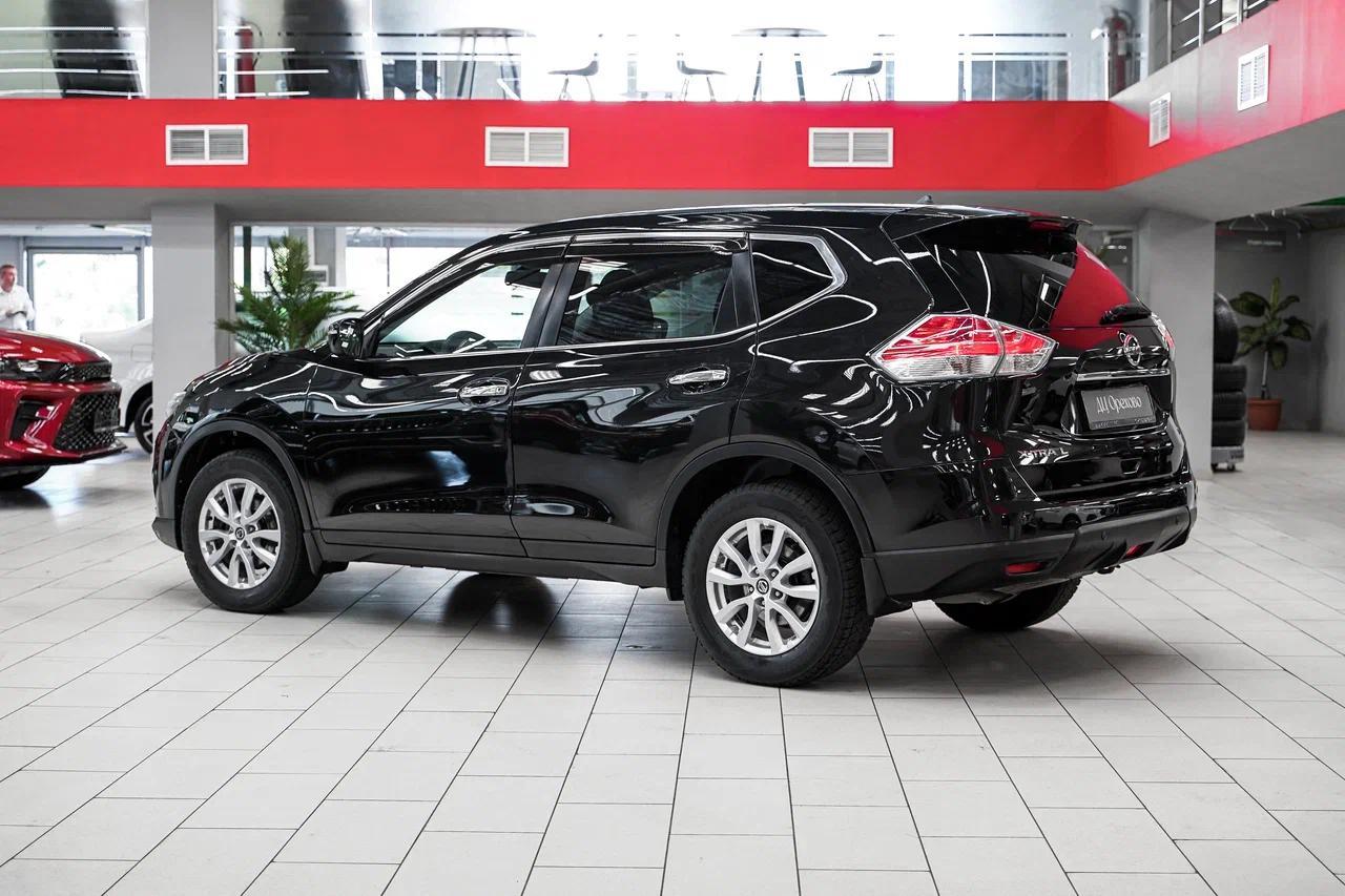 Nissan X-Trail 2015, черный, ДЦ Орехово
