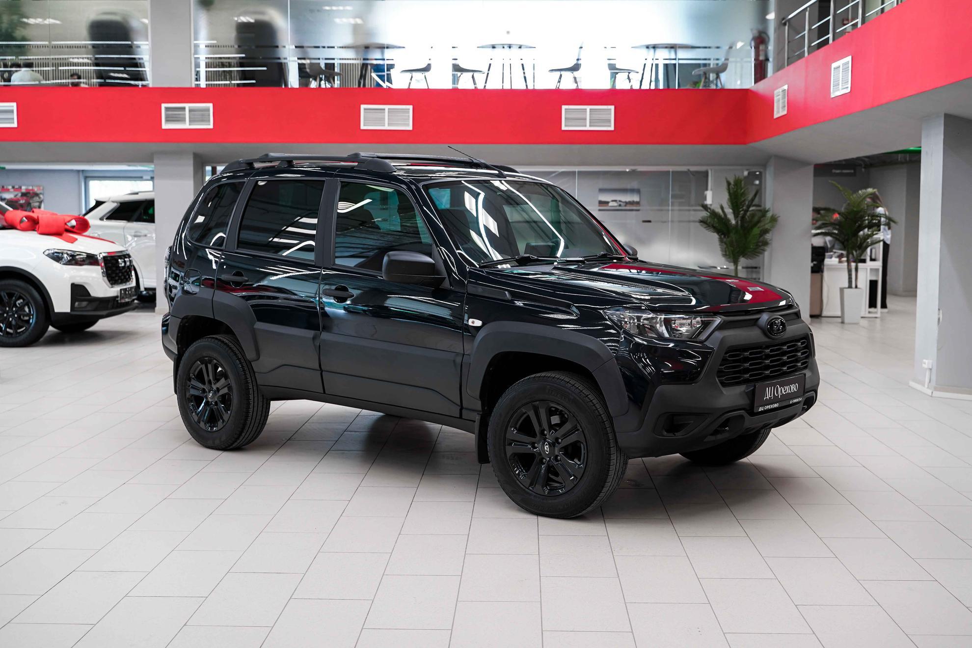 LADA (ВАЗ) Niva Travel 2024, зеленый, ДЦ Орехово