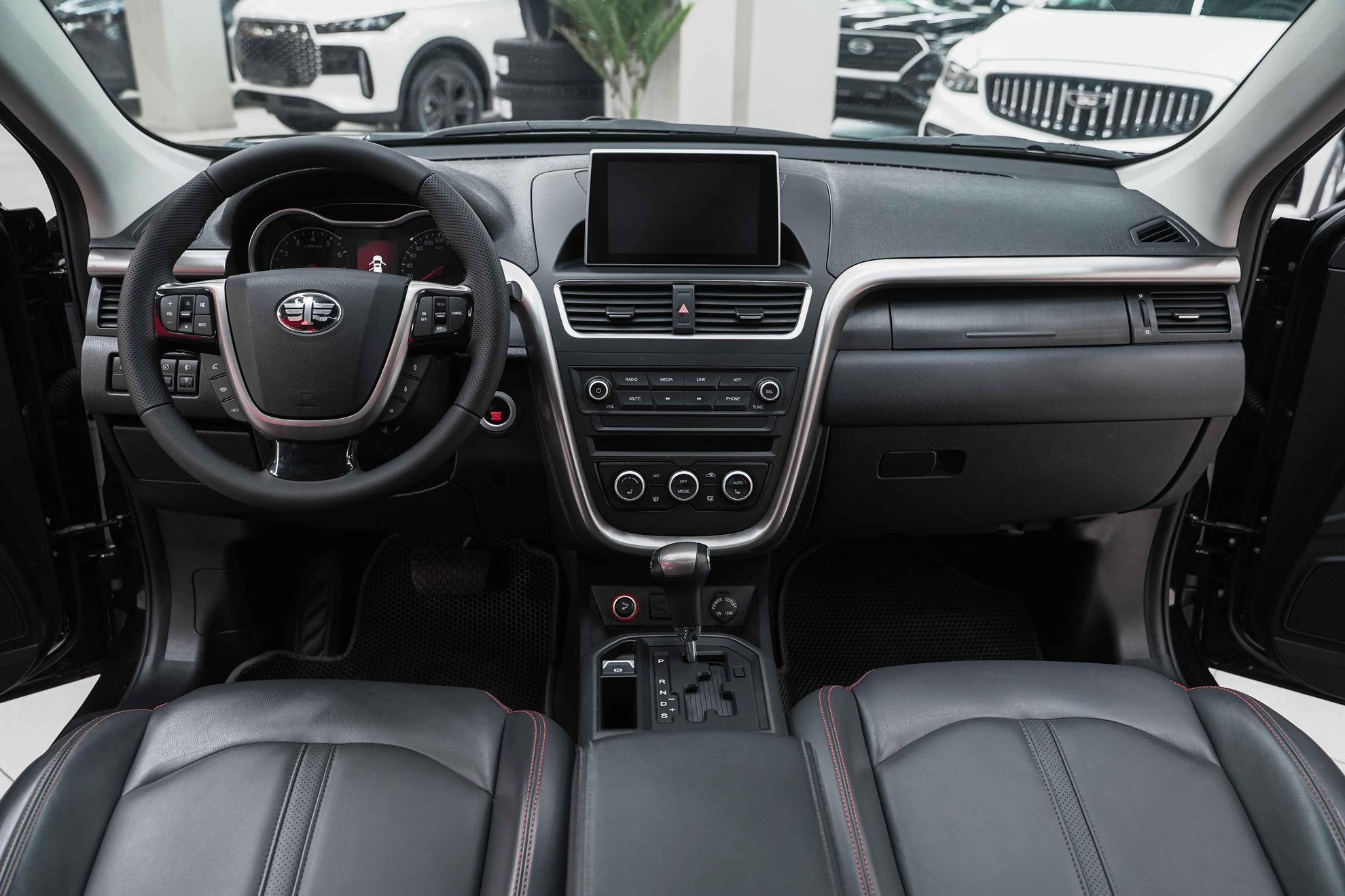 FAW Besturn X80 2020, черный, ДЦ Орехово
