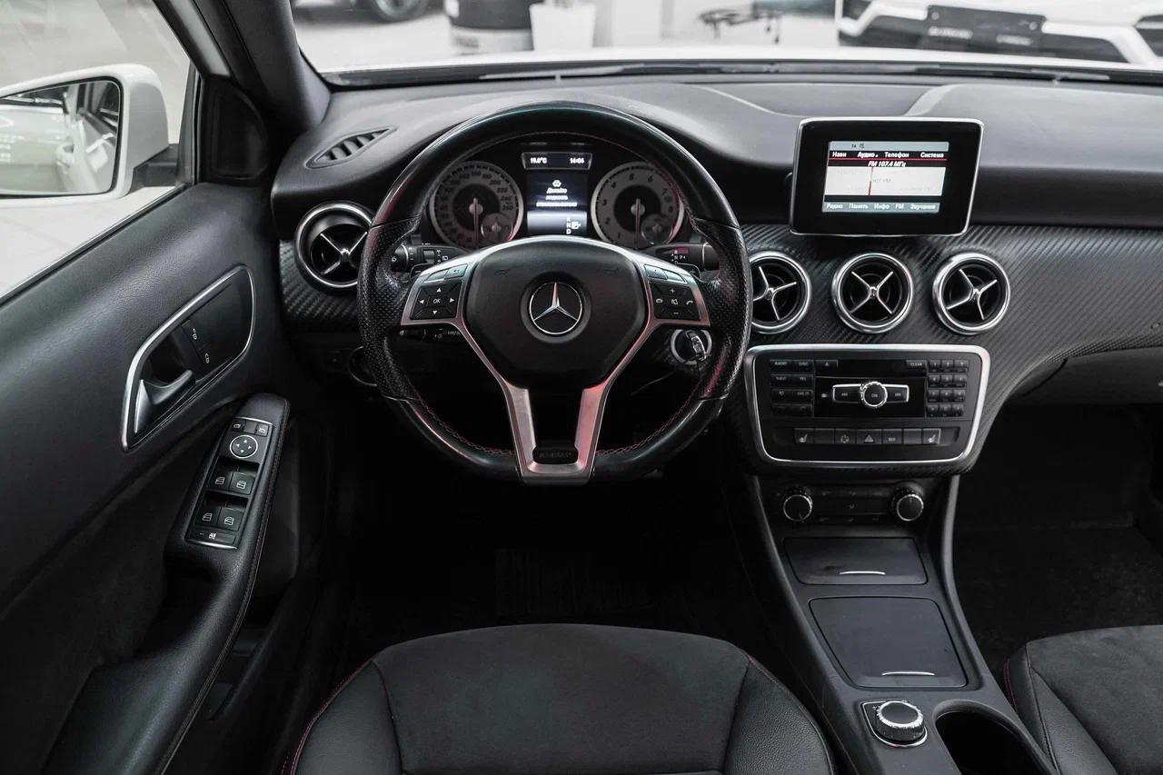 Mercedes-Benz A-Класс 2013, белый, ДЦ Орехово