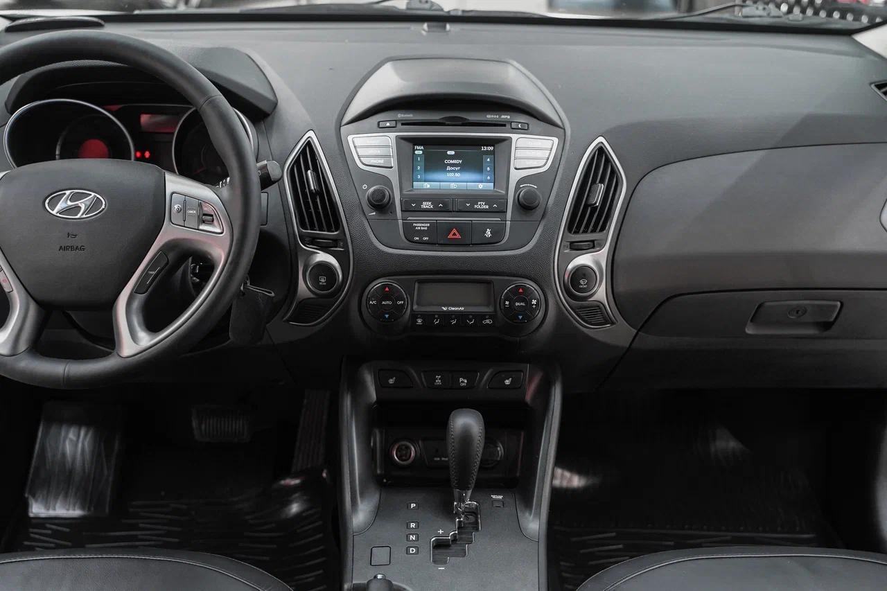 Hyundai ix35 2015, белый, ДЦ Орехово