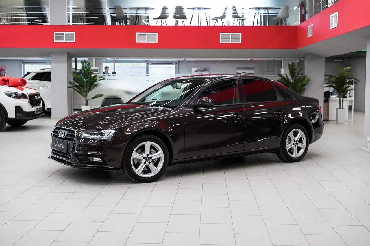 Audi A4 2014, коричневый, ДЦ Орехово