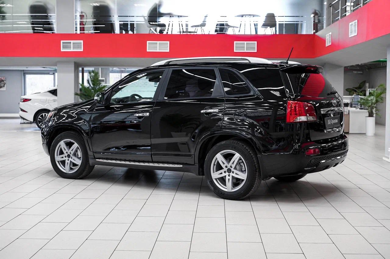 Kia Sorento 2012, черный, ДЦ Орехово