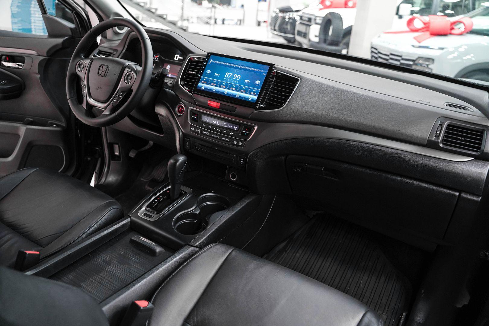Honda Pilot 2016, черный, ДЦ Орехово