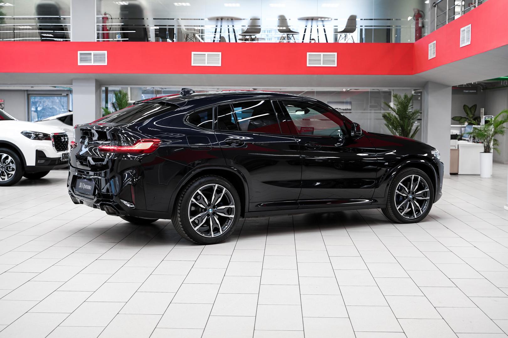BMW X4 2021, черный, ДЦ Орехово