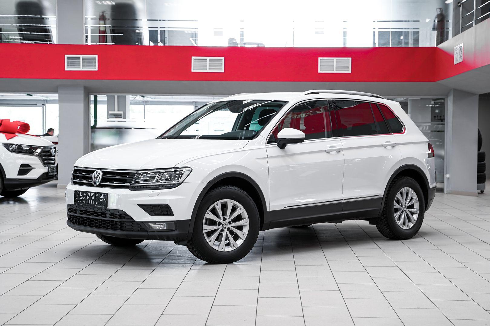 Volkswagen Tiguan 2018, белый, ДЦ Орехово