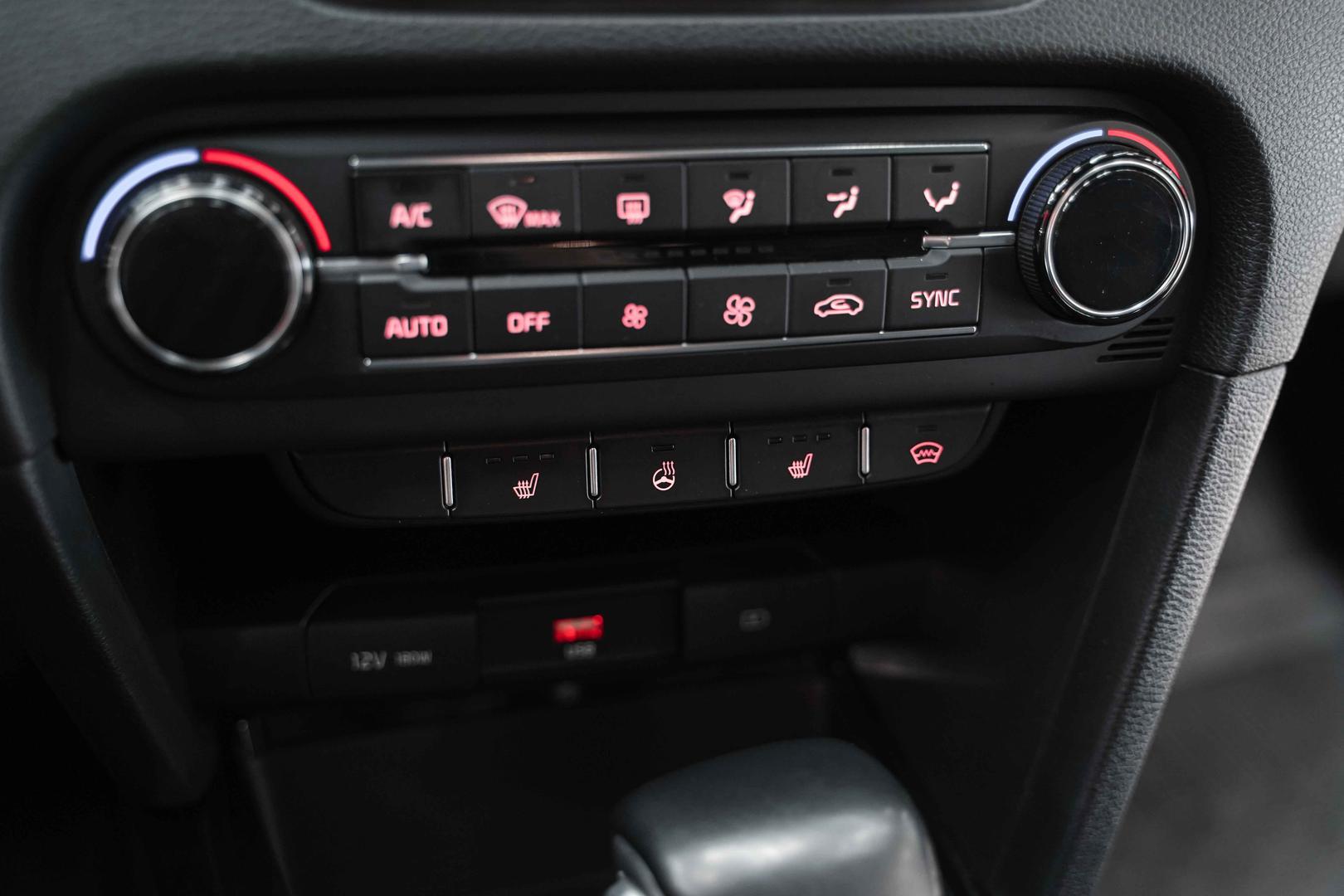 Kia Ceed 2020, белый, ДЦ Орехово