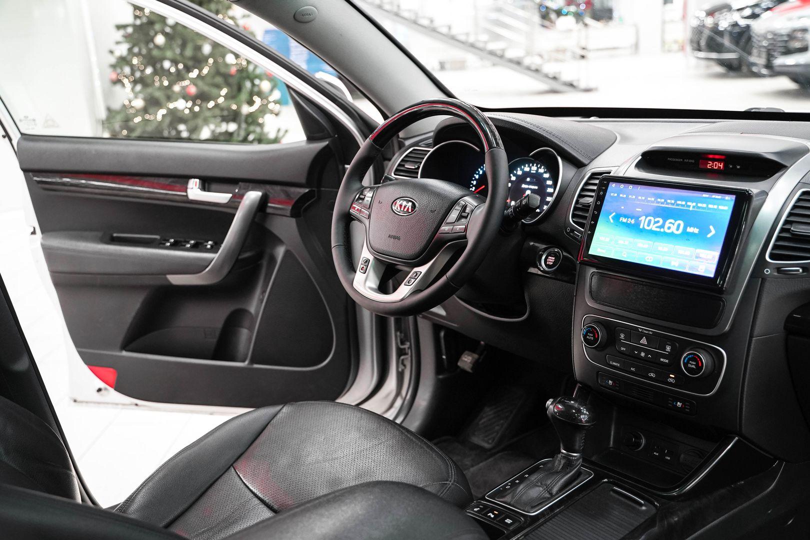Kia Sorento 2014, серебряный, ДЦ Орехово