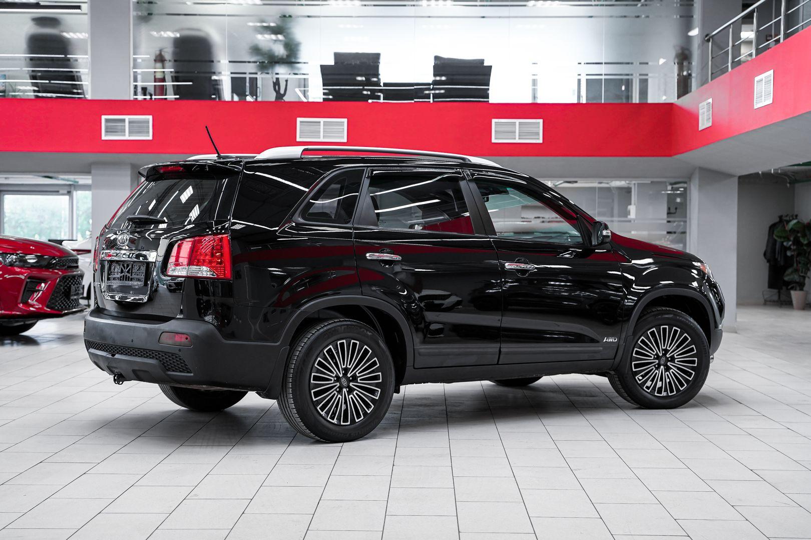 Kia Sorento 2012, черный, ДЦ Орехово