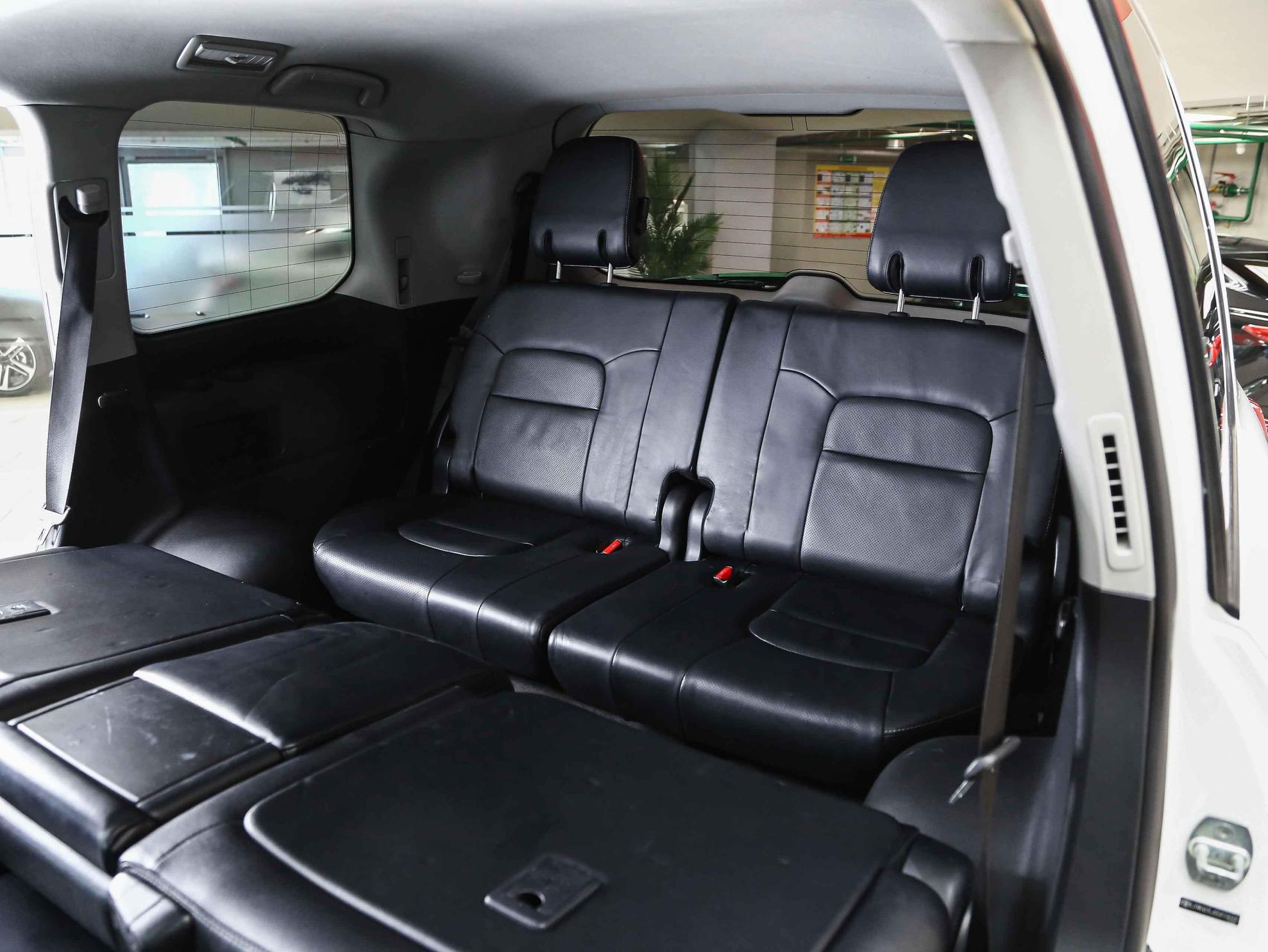 Toyota Land Cruiser 2013, белый, ДЦ Орехово
