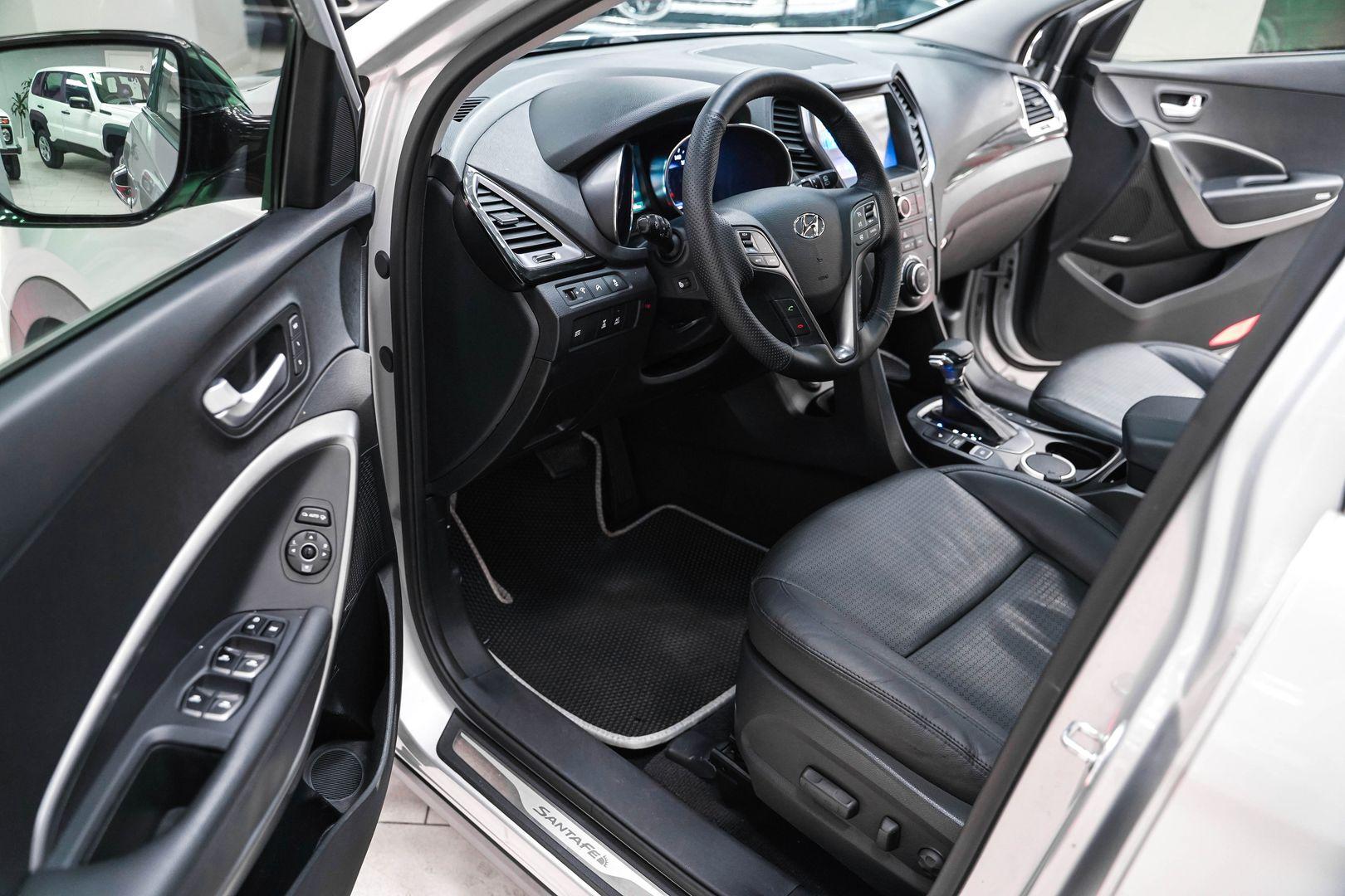 Hyundai Santa Fe 2014, серебряный, ДЦ Орехово
