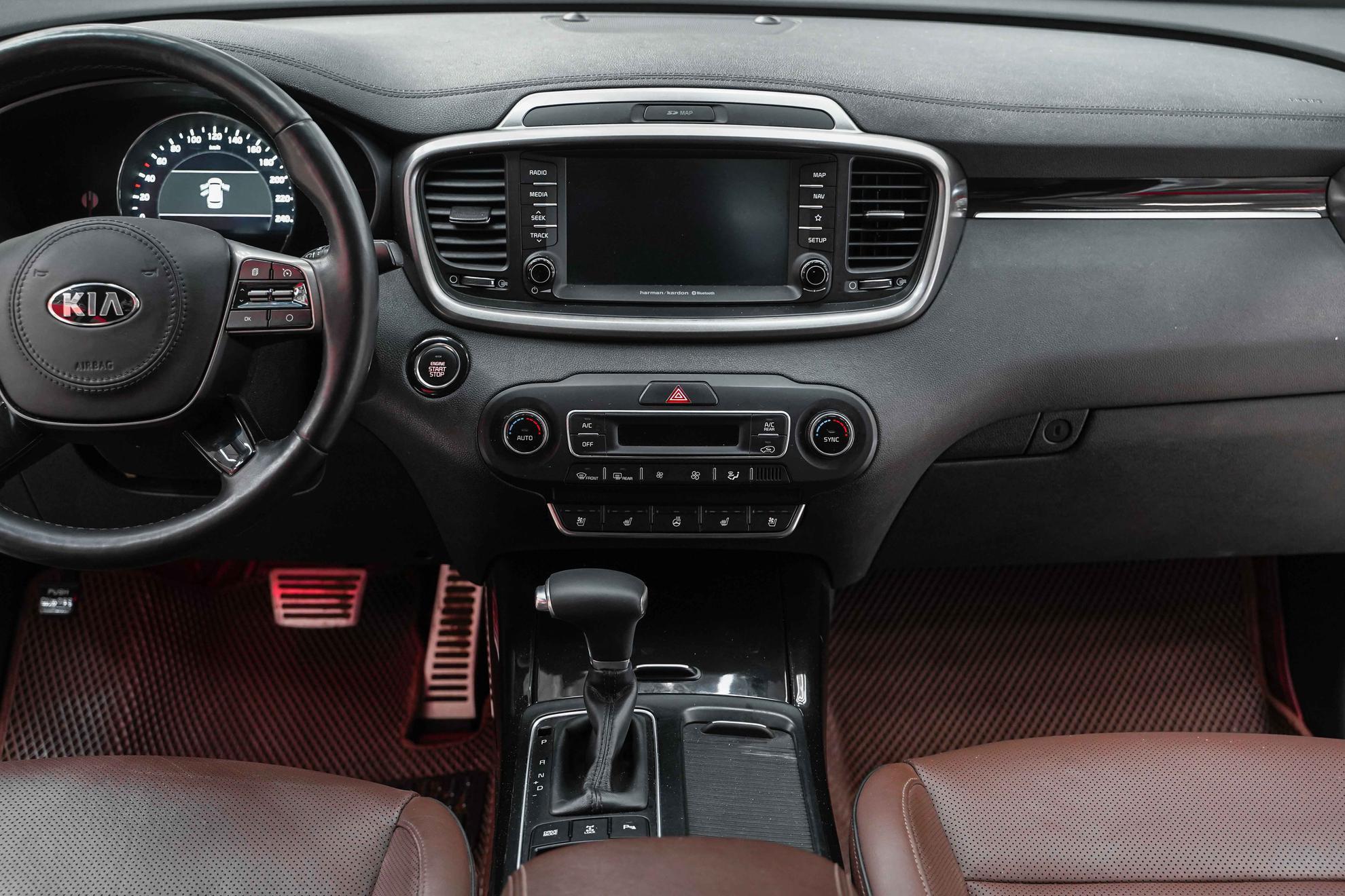 Kia Sorento 2018, белый, ДЦ Орехово