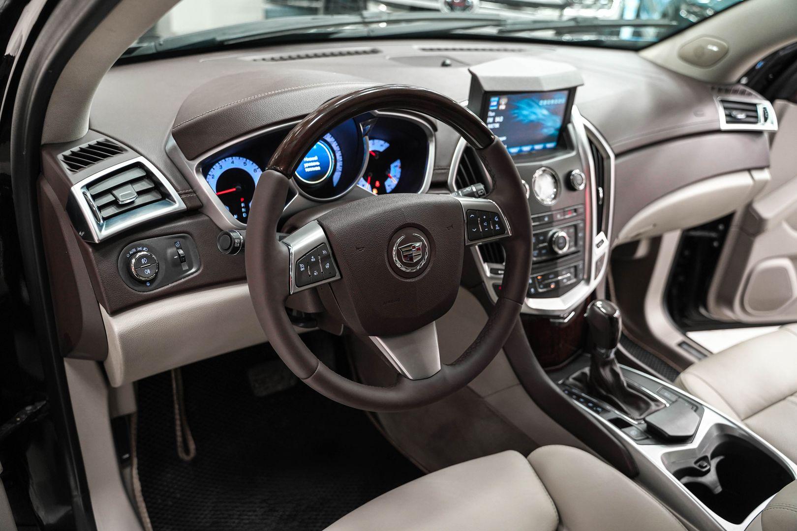 Cadillac SRX 2012, черный, ДЦ Орехово