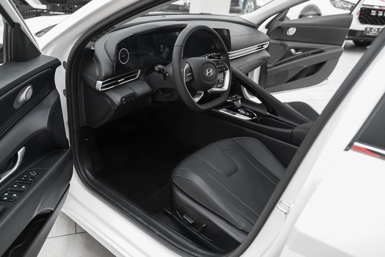 Hyundai Elantra 2025, белый, ДЦ Орехово