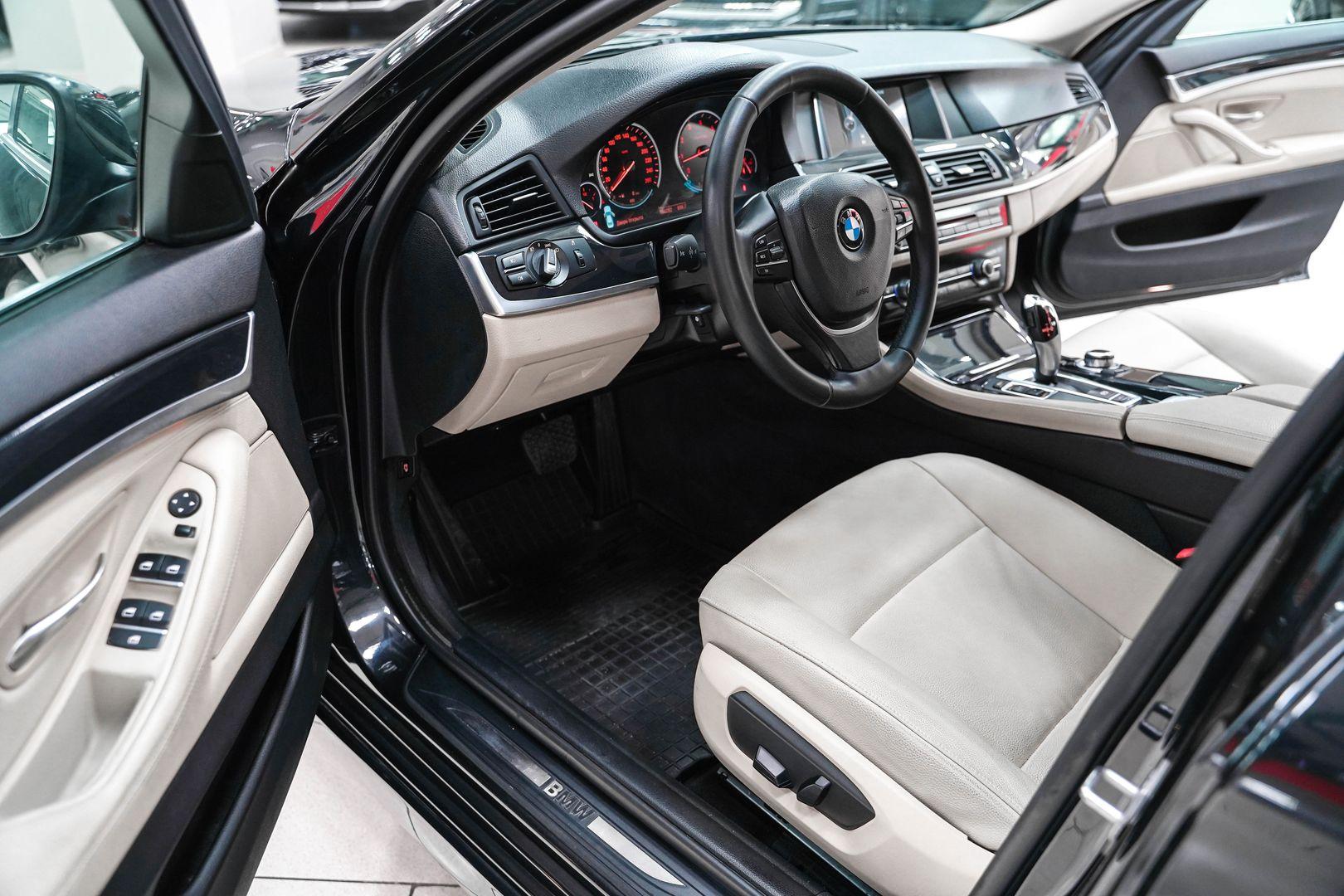 BMW 5 серии 2016, черный, ДЦ Орехово