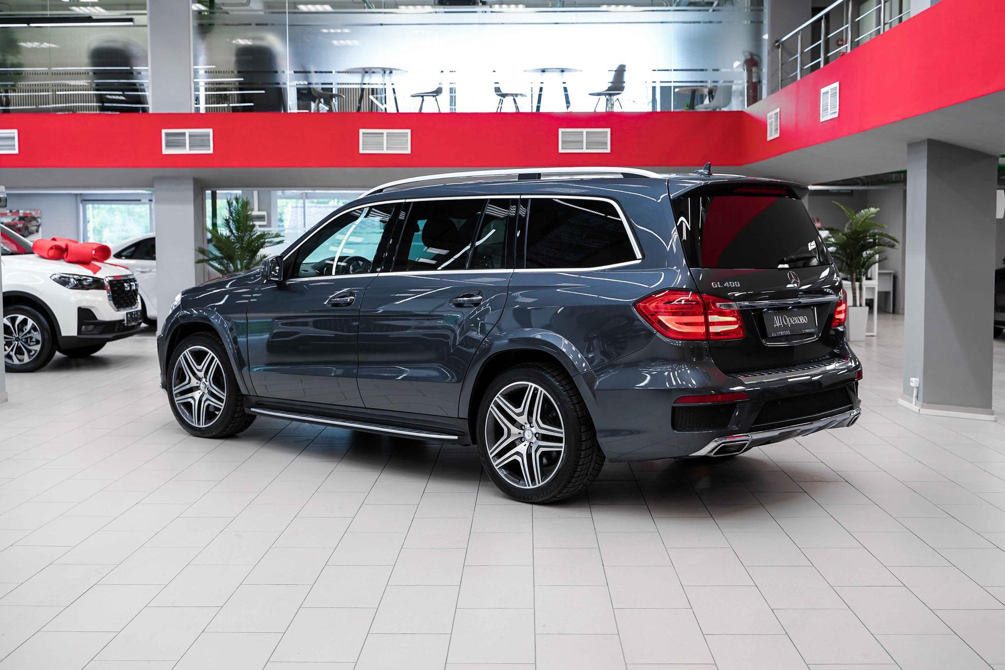 Mercedes-Benz GL-Класс 2015, серый, ДЦ Орехово