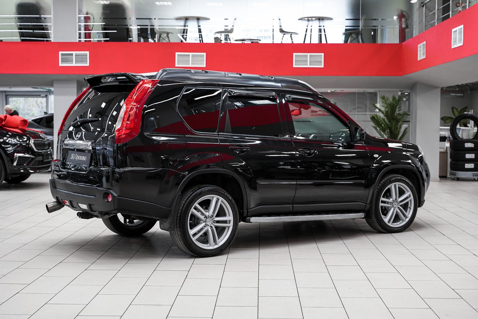 Nissan X-Trail 2011, черный, ДЦ Орехово
