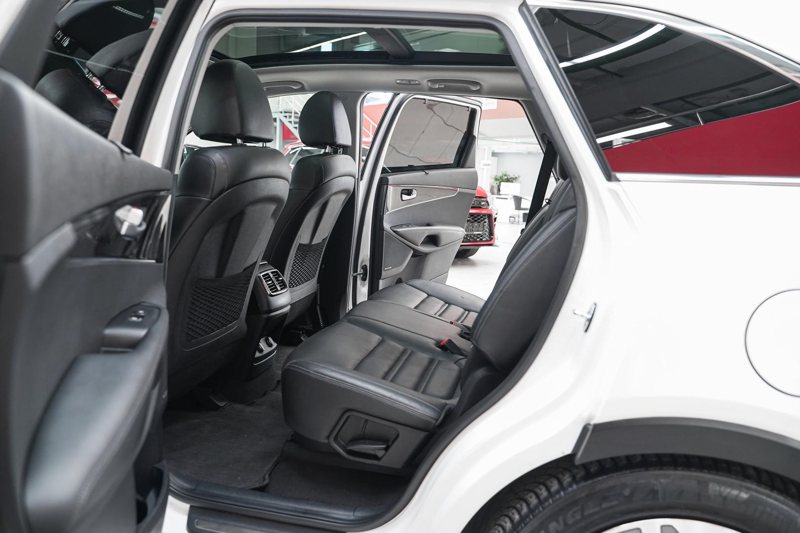 Kia Sorento 2018, белый, ДЦ Орехово