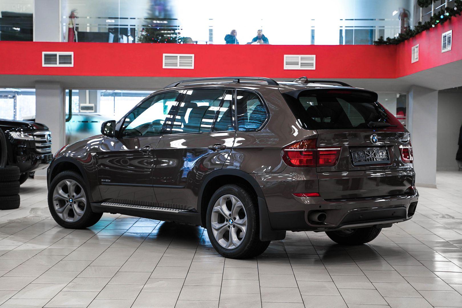 BMW X5 2012, коричневый, ДЦ Орехово