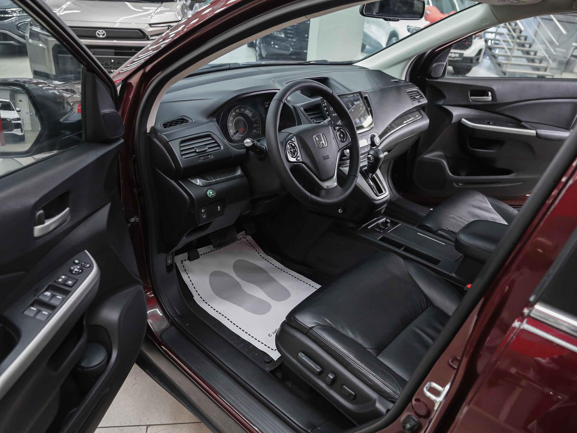 Honda CR-V 2014, красный, ДЦ Орехово