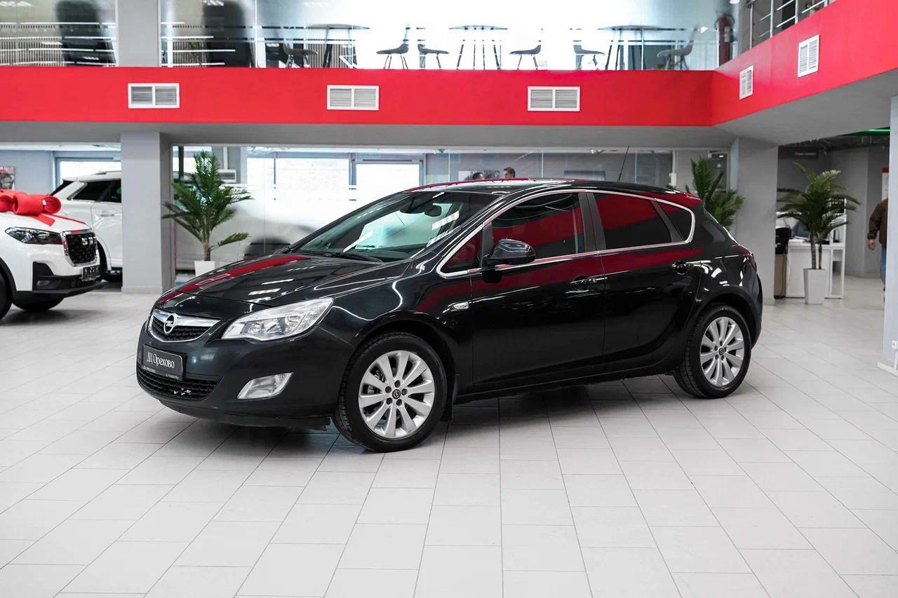 Opel Astra 2012, черный, ДЦ Орехово
