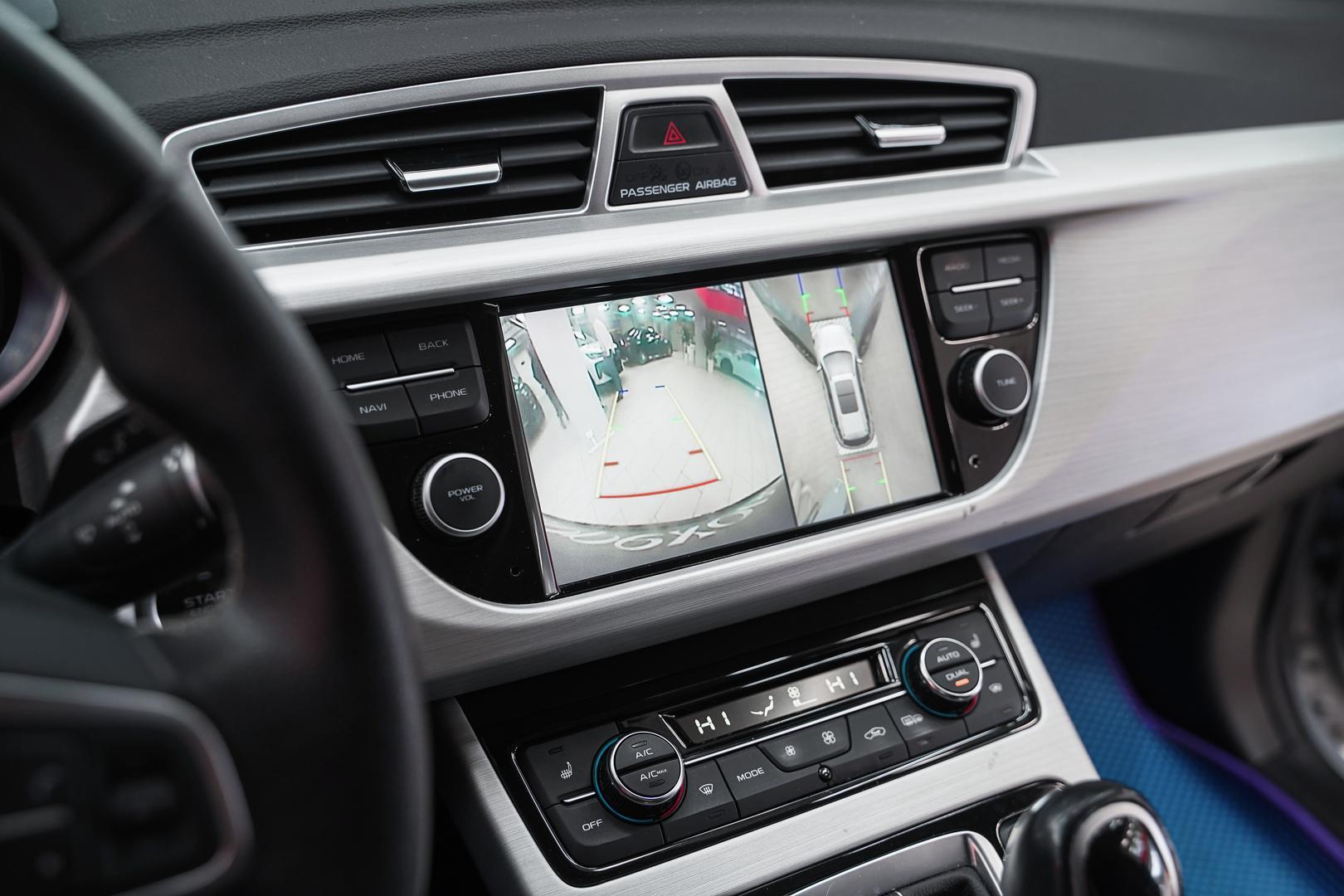 Geely Atlas 2021, серый, ДЦ Орехово