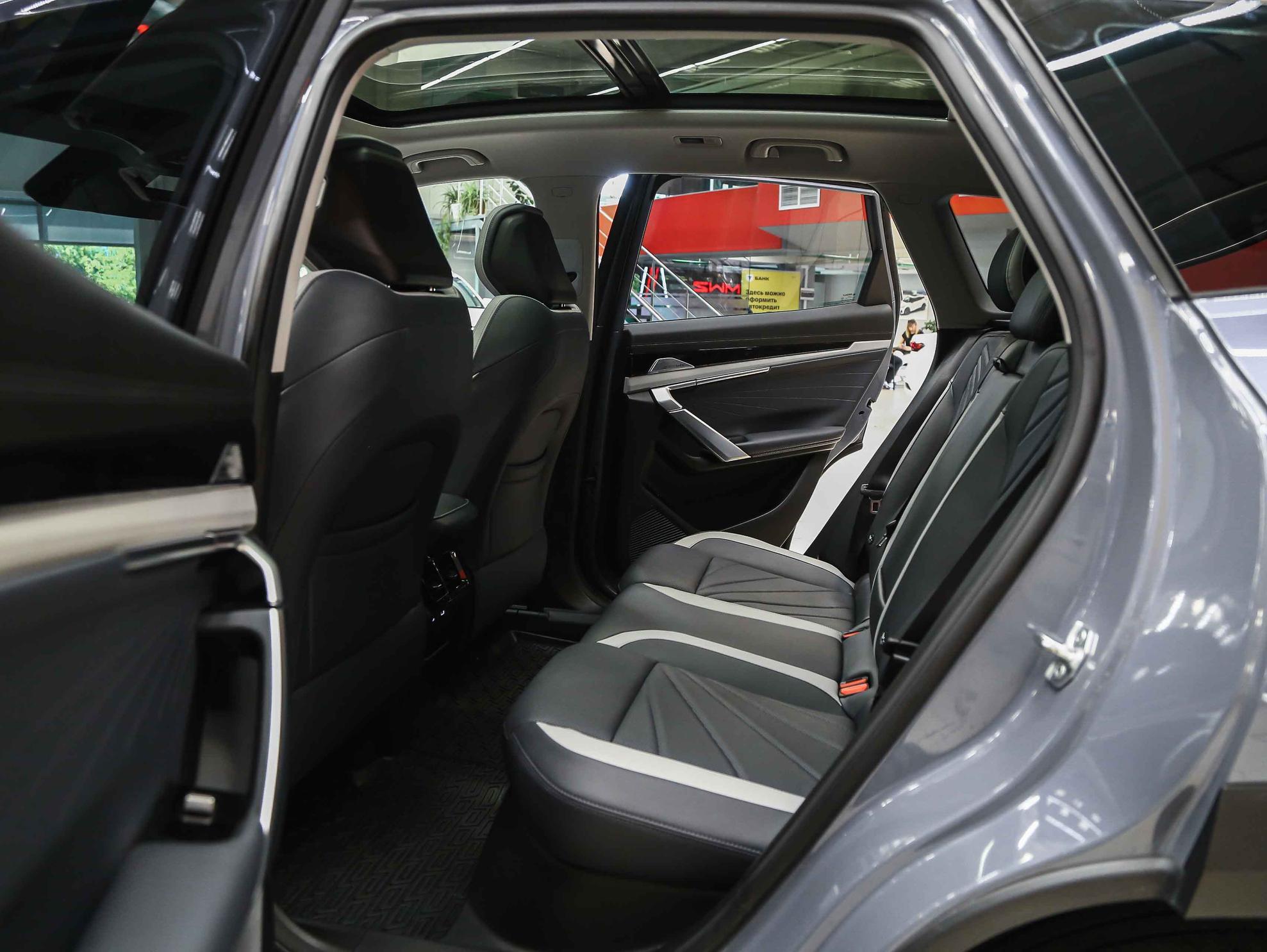 Geely Atlas 2024, синий, ДЦ Орехово