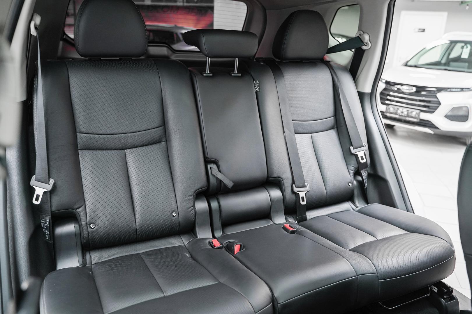 Nissan X-Trail 2015, белый, ДЦ Орехово