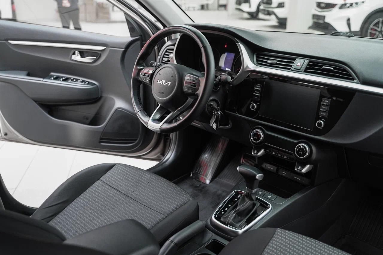 Kia Rio 2021, серый, ДЦ Орехово
