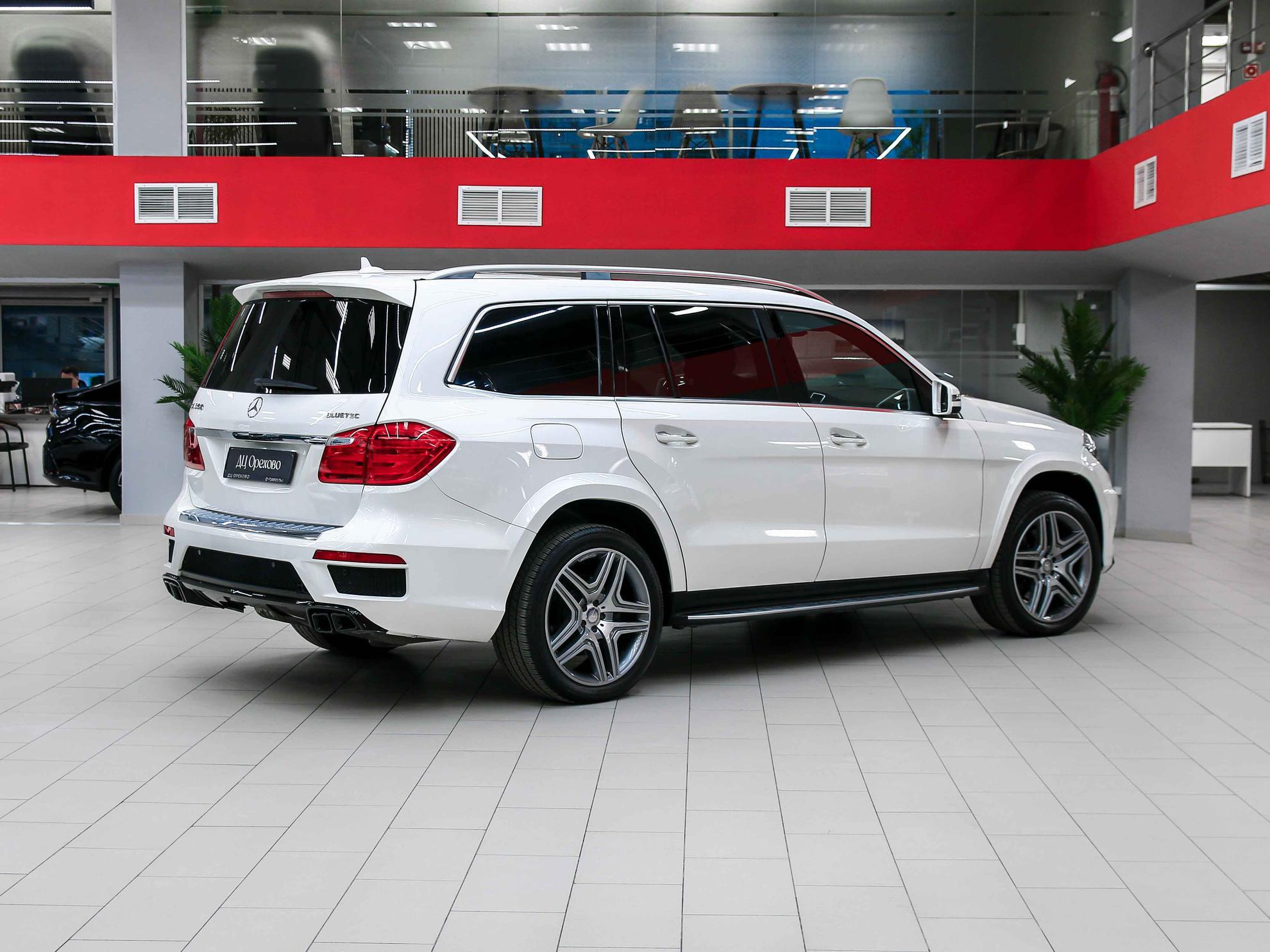 Mercedes-Benz GL-Класс 2014, белый, ДЦ Орехово