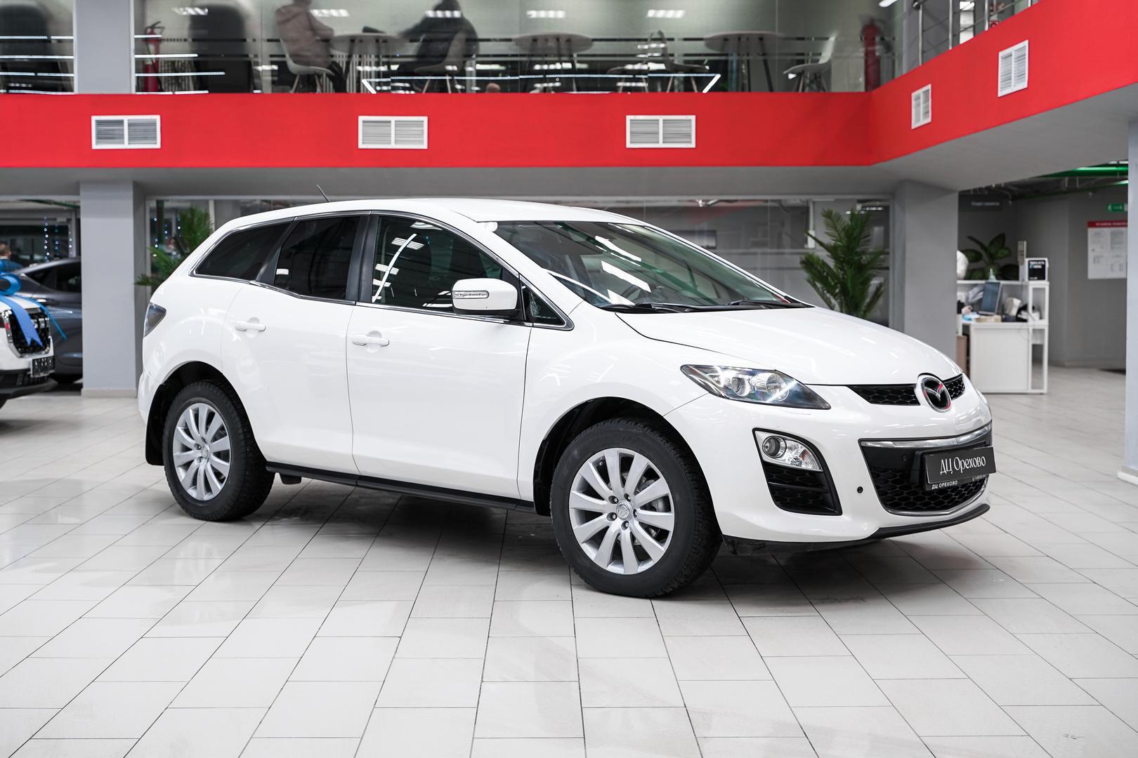 Mazda CX-7 2011, белый, ДЦ Орехово