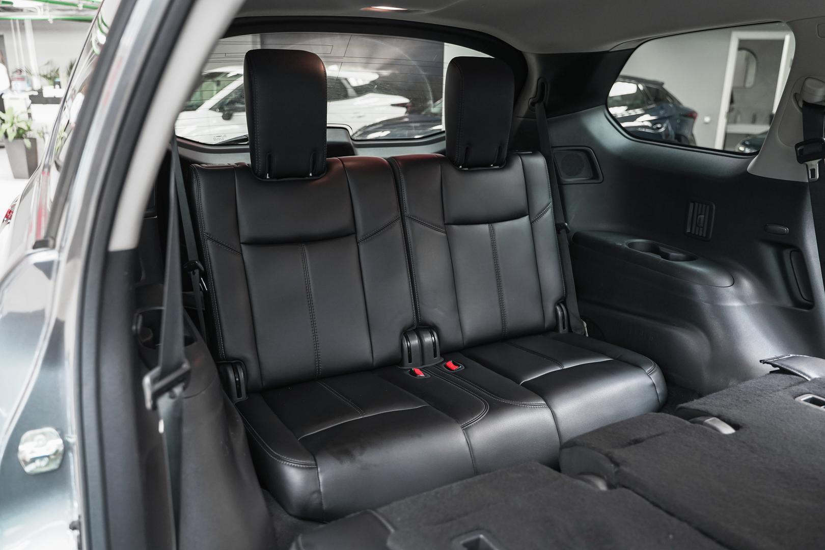Nissan Pathfinder 2015, серый, ДЦ Орехово