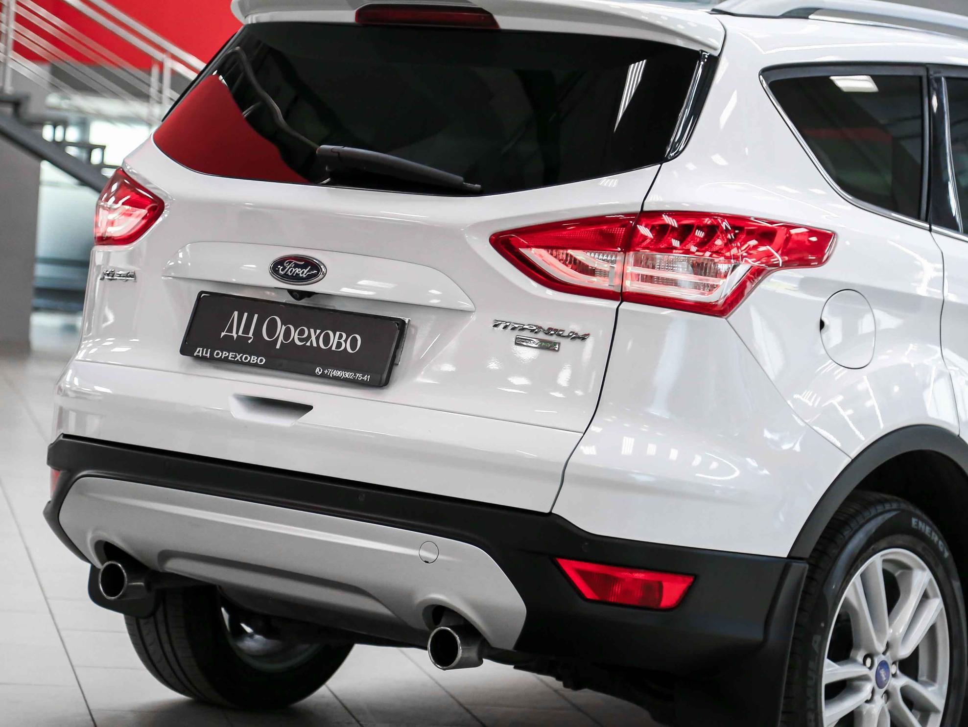 Ford Kuga 2015, белый, ДЦ Орехово