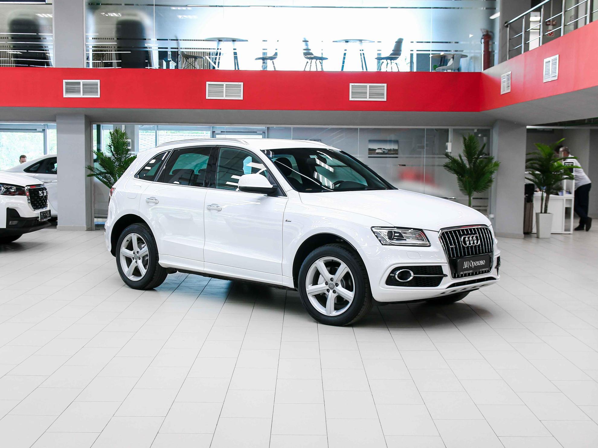 Audi Q5 2014, белый, ДЦ Орехово