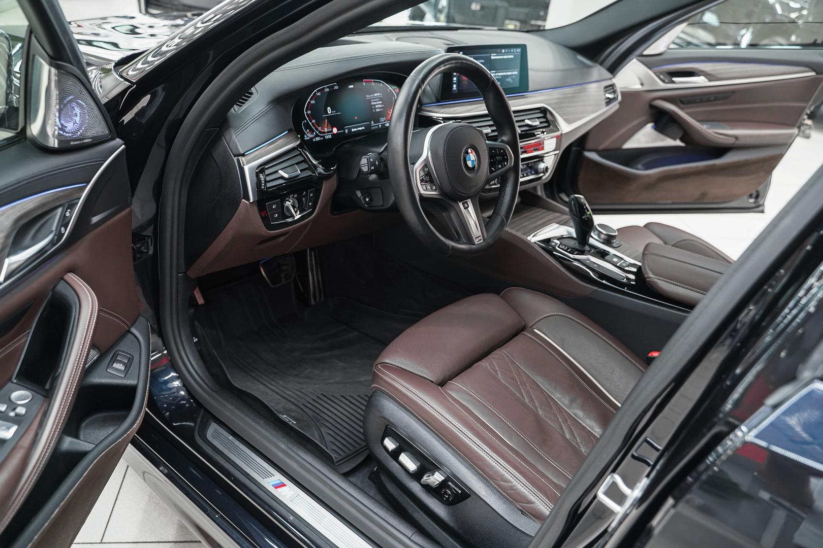 BMW 5 серии 2020, черный, ДЦ Орехово