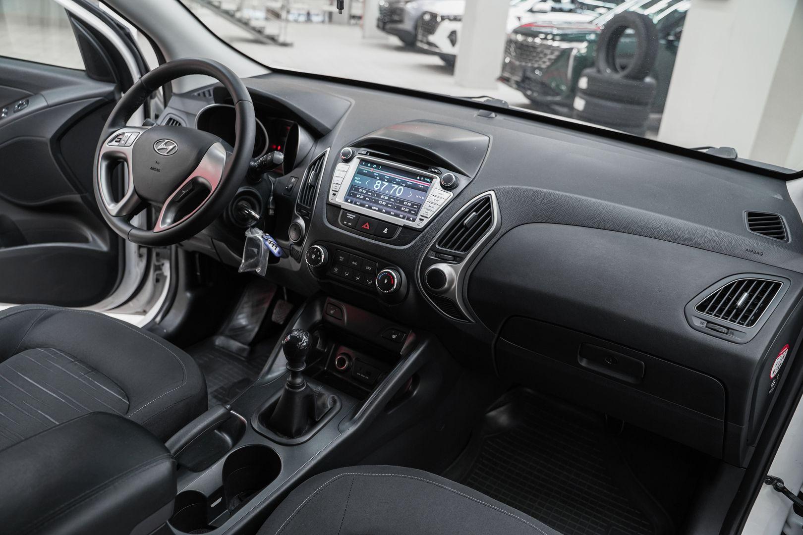 Hyundai ix35 2013, белый, ДЦ Орехово