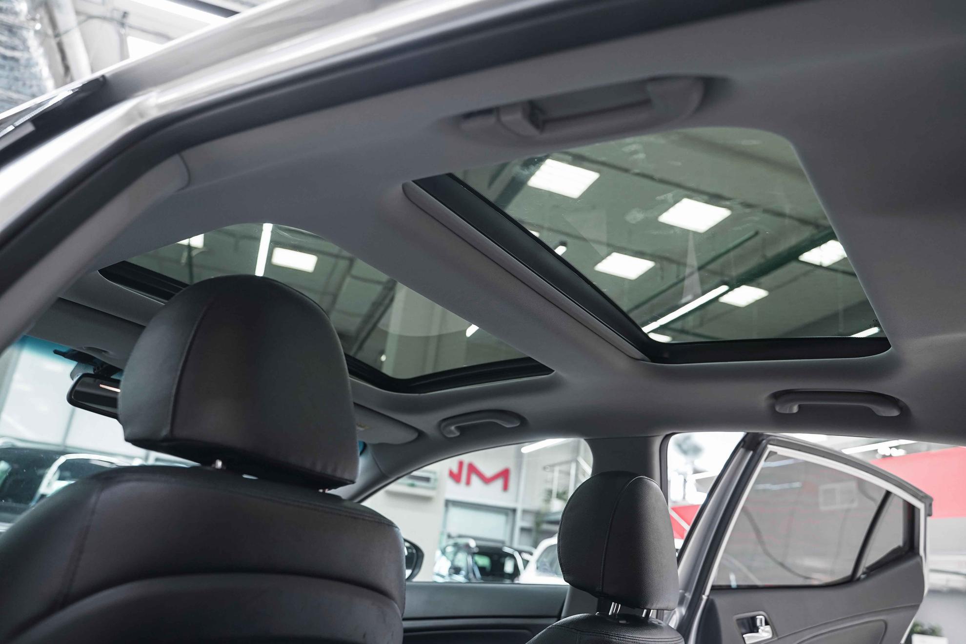 Kia Optima 2014, серебряный, ДЦ Орехово